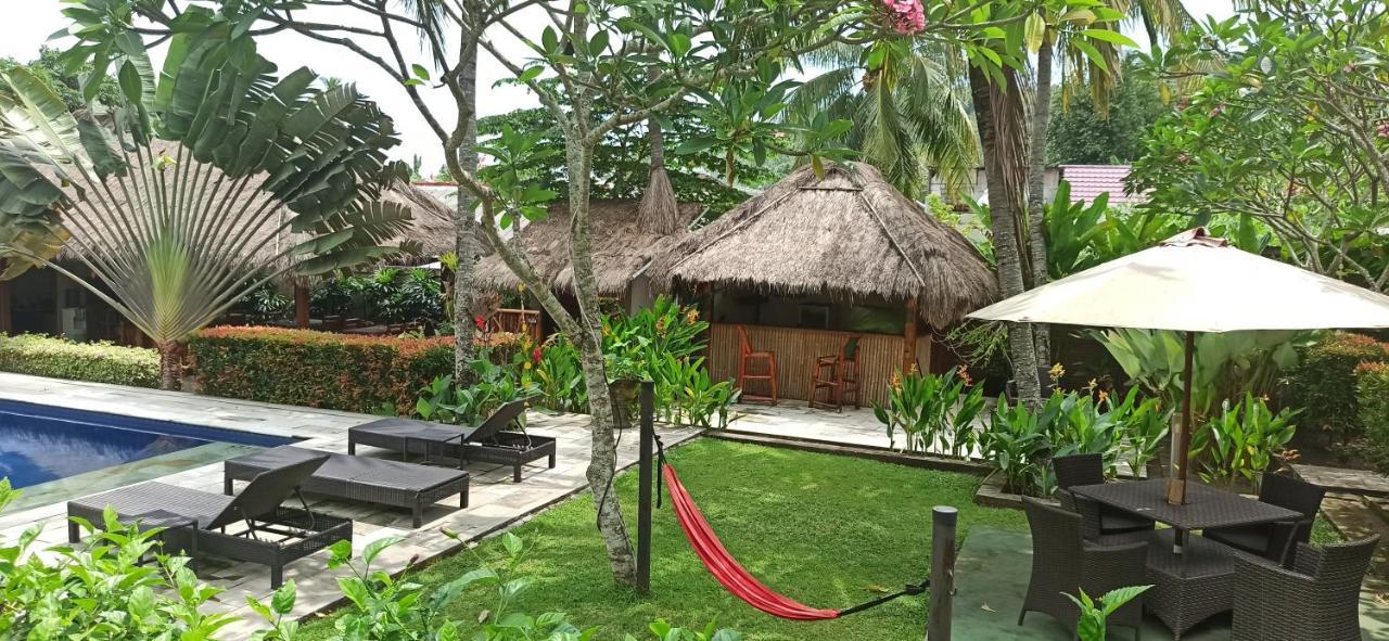 Mama Bella'S Retreat Bed and Breakfast Senggigi Εξωτερικό φωτογραφία
