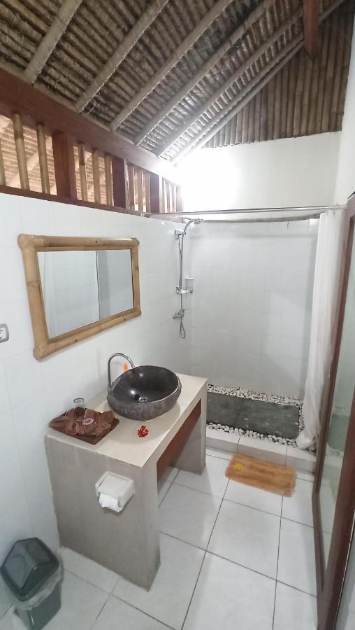 Mama Bella'S Retreat Bed and Breakfast Senggigi Εξωτερικό φωτογραφία