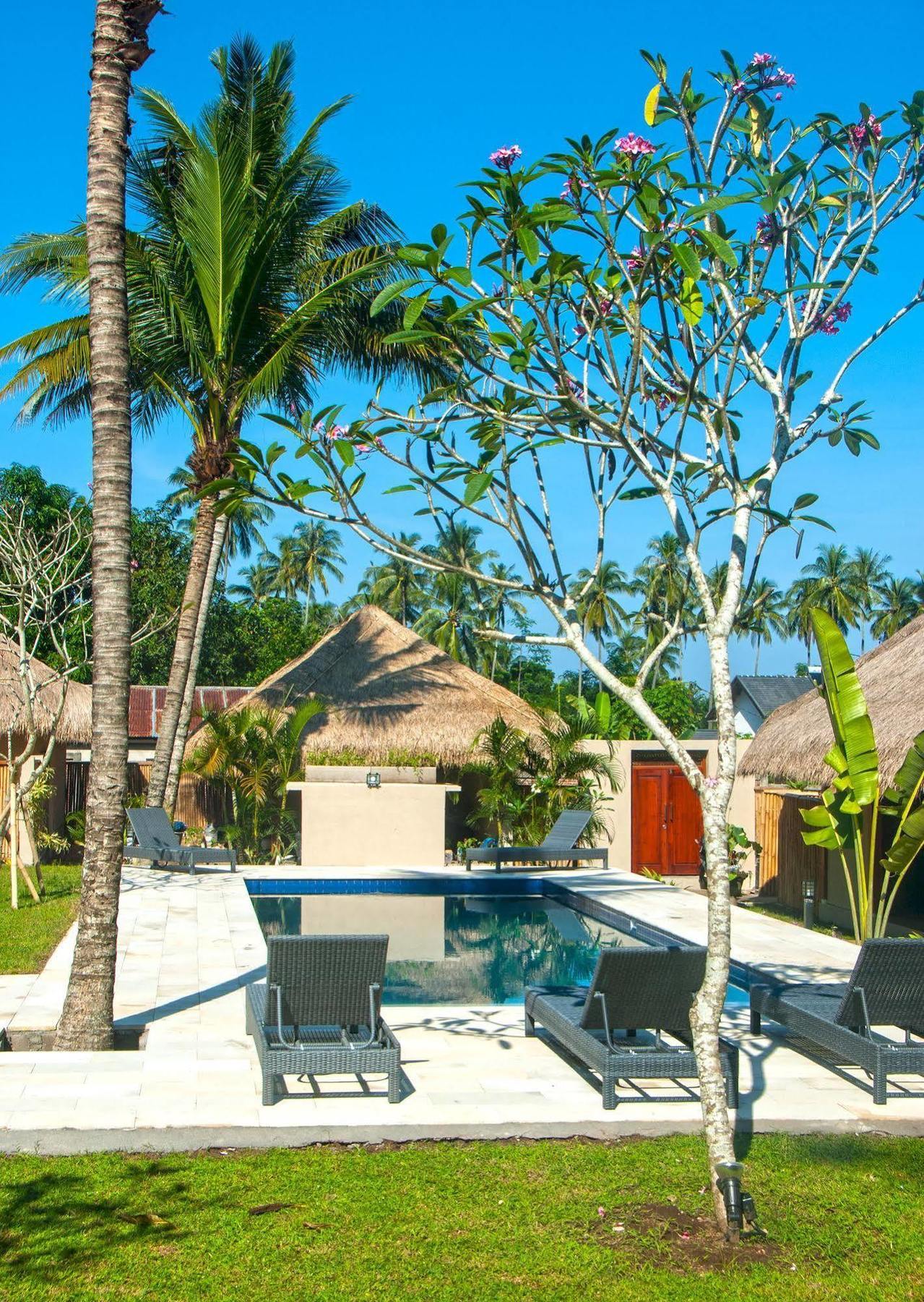 Mama Bella'S Retreat Bed and Breakfast Senggigi Εξωτερικό φωτογραφία