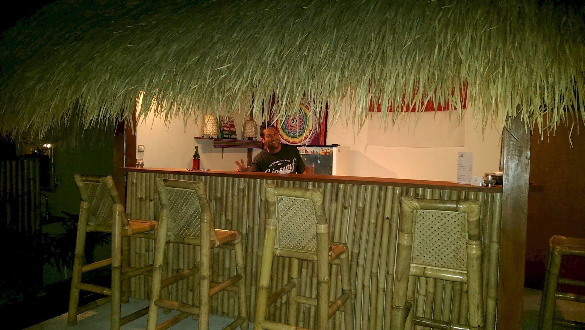 Mama Bella'S Retreat Bed and Breakfast Senggigi Εξωτερικό φωτογραφία