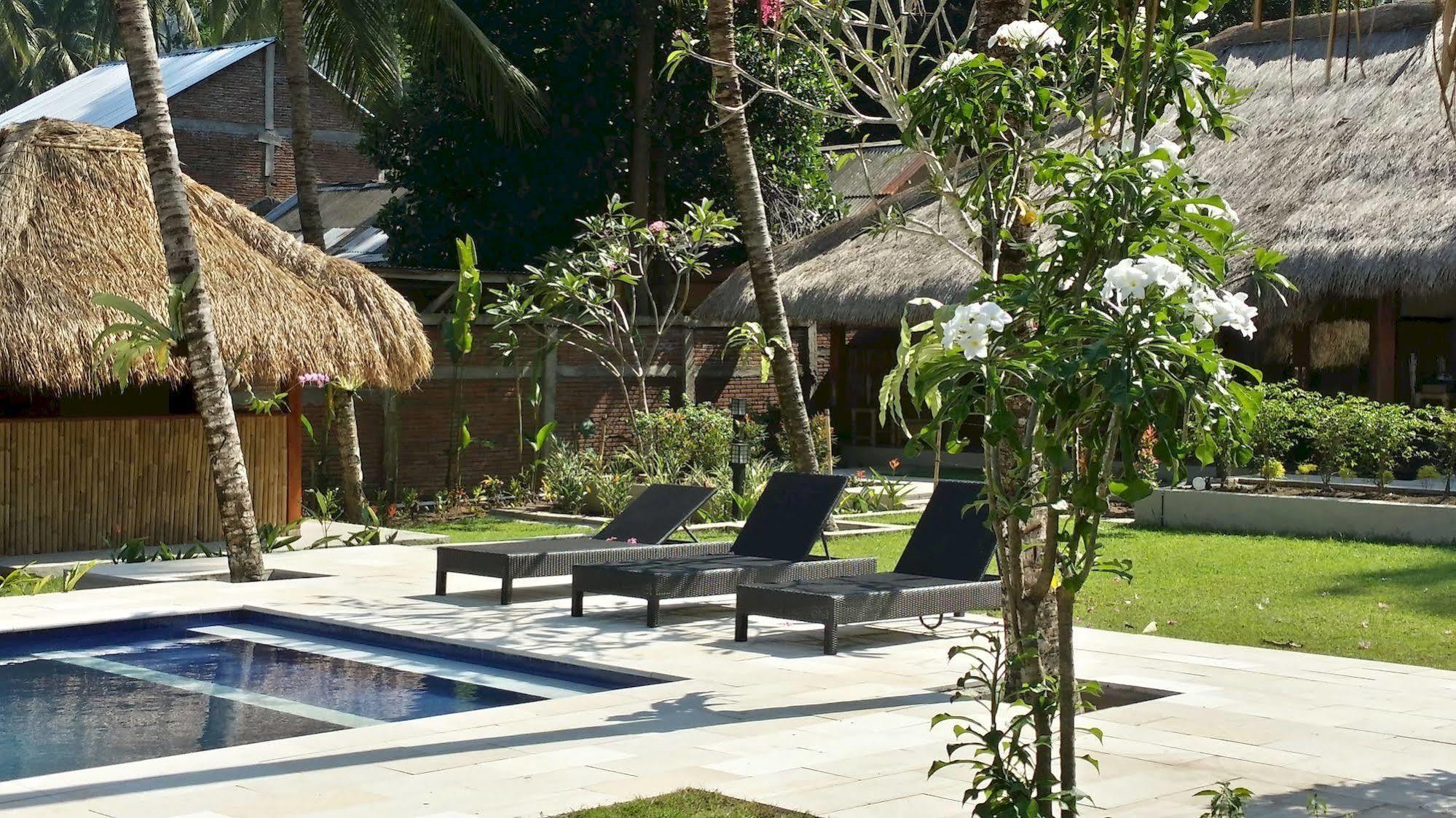 Mama Bella'S Retreat Bed and Breakfast Senggigi Εξωτερικό φωτογραφία