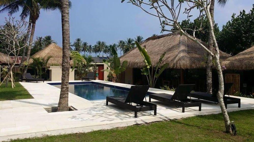 Mama Bella'S Retreat Bed and Breakfast Senggigi Εξωτερικό φωτογραφία